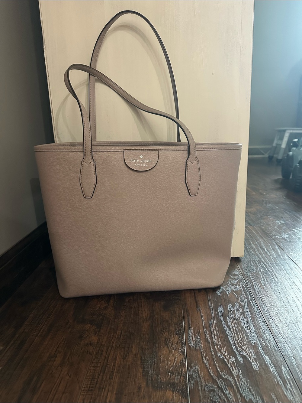 kate spade pebbled leather tote in gray